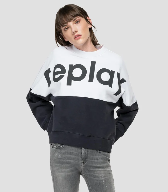 Replay W3612 Logo Sweatshirt Two-tone oversized REPLAY sweatshirt Hoodie with Hem Frayed Vintage Worn Replay W3612 Logo Sweatshirt Two-tone oversized REPLAY sweatshirt Hoodie with Hem Frayed Vintage Worn