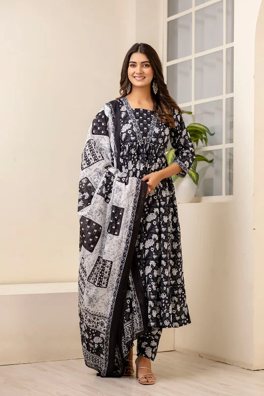 Women Black Ethnic Printed Anarkali Kurta And Trouser With Dupatta - Rasiya Trousers Elastic Waist Soft Women Black Ethnic Printed Anarkali Kurta And Trouser With Dupatta - Rasiya Trousers Elastic Waist Soft