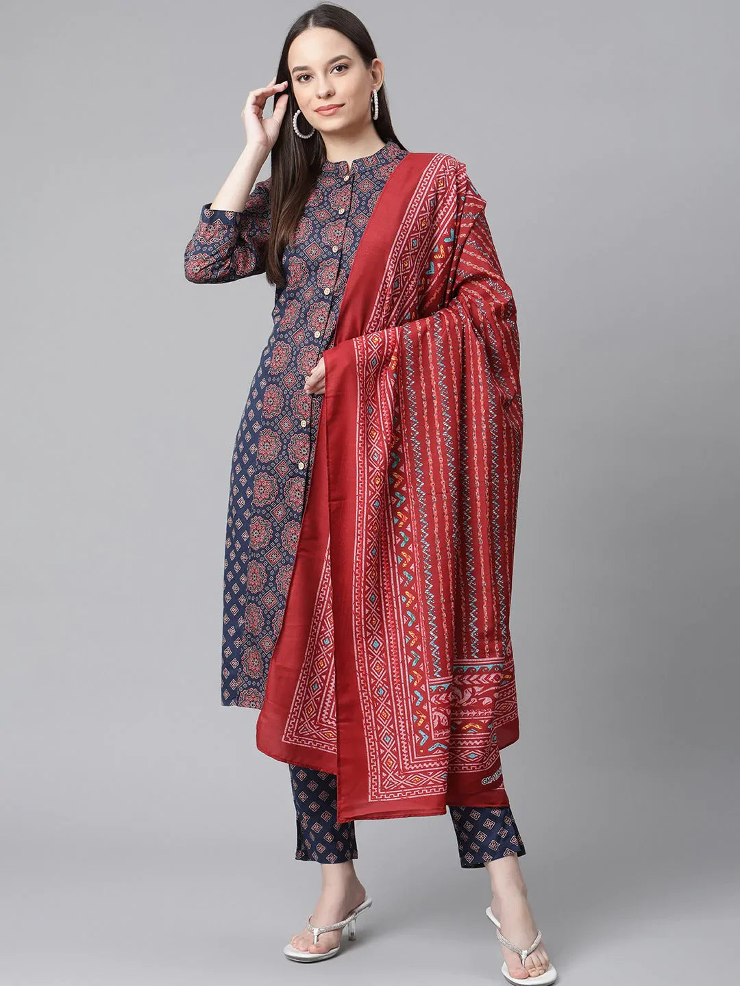 Women Blue & Maroon Printed Regular Pure Cotton Kurta With Trousers & With Dupatta Blue - Rasiya Trousers Designer Luxury Women Blue & Maroon Printed Regular Pure Cotton Kurta With Trousers & With Dupatta Blue - Rasiya Trousers Designer Luxury