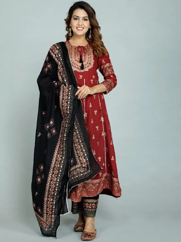 Women's Red Embroidered Panelled Kurti With Trousers & With Dupatta - Noz2Toz Trousers versatile all-occasion Women's Red Embroidered Panelled Kurti With Trousers & With Dupatta - Noz2Toz Trousers versatile all-occasion
