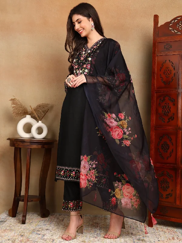 Women's Black Silk Blend Embroidered Kurta Trouser With Dupatta - Ahika Trousers Essential Wardrobe Women's Black Silk Blend Embroidered Kurta Trouser With Dupatta - Ahika Trousers Essential Wardrobe