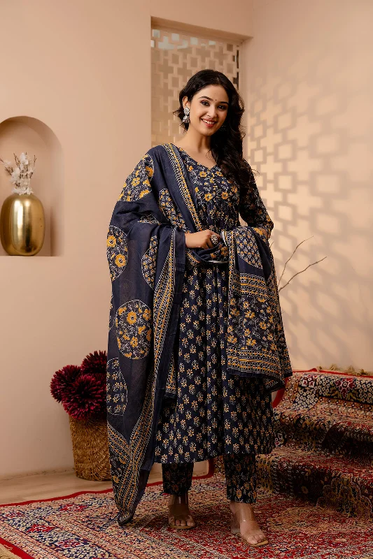 Women Grey Floral Printed Anarkali Kurta And Trouser With Dupatta - Rasiya Trousers Fleece Cozy Women Grey Floral Printed Anarkali Kurta And Trouser With Dupatta - Rasiya Trousers Fleece Cozy