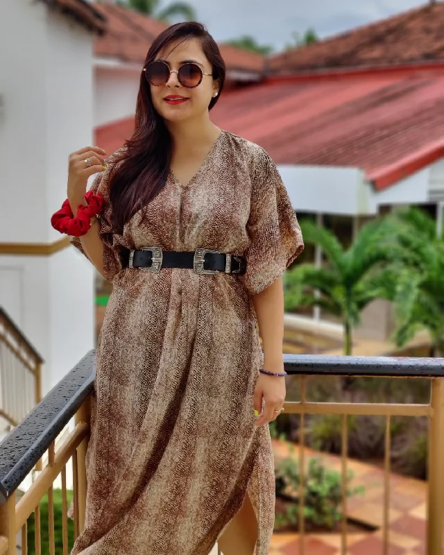 Anti-Fit Animal Print Kaftan Dress
